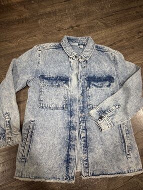 Kids Light Wash Denim Jacket - Casual Jean Jacket